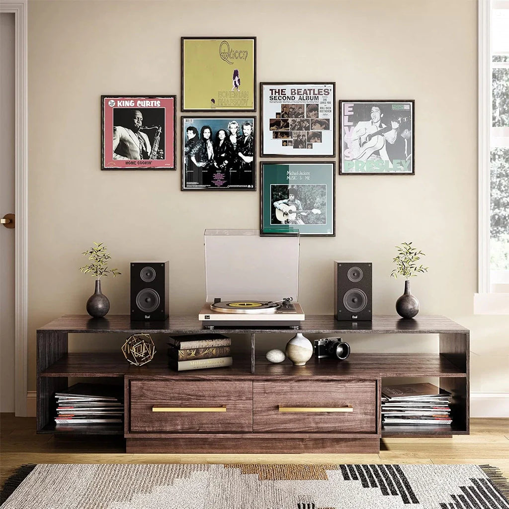 Create-a-TV-Art-Wall-with-Picture-Frames
